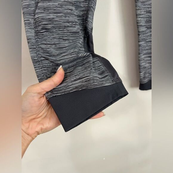 LULULEMON Run For Fun 17” Crop - Picture 5 of 11